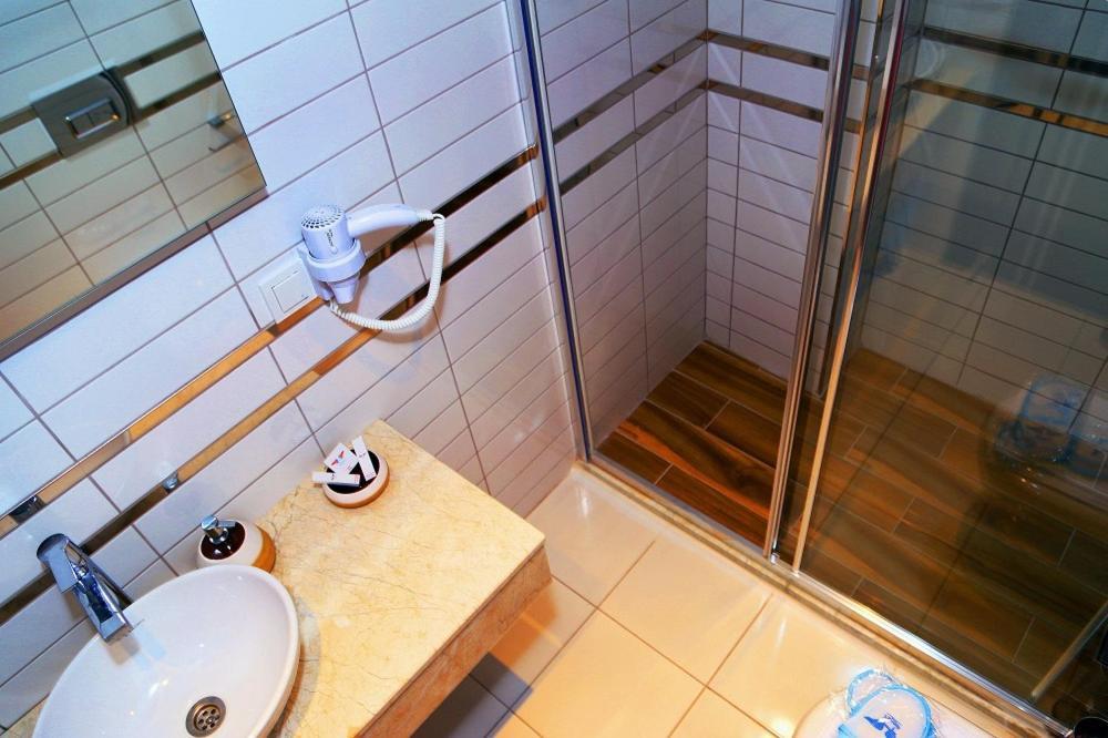 Hotel Hermes Каш Екстериор снимка