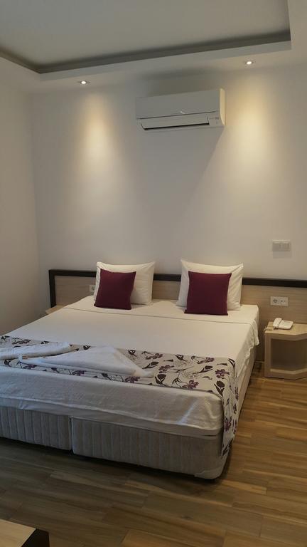 Hotel Hermes Каш Екстериор снимка